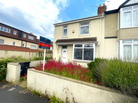 4 bed student house to rent on Keys Avenue, Bristol, BS7