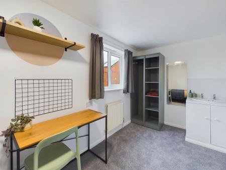 6 bed student house to rent on Sage Road, Leicester, LE2