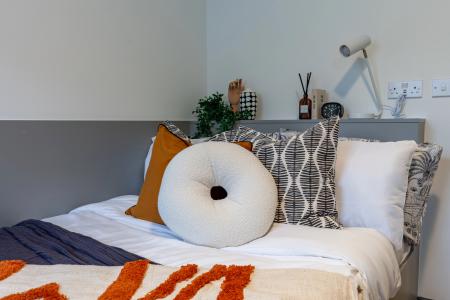 Silver En Suite 1 bed student flat to rent on Winfield Court, 1 Scholars Walk, Nottingham, NG2