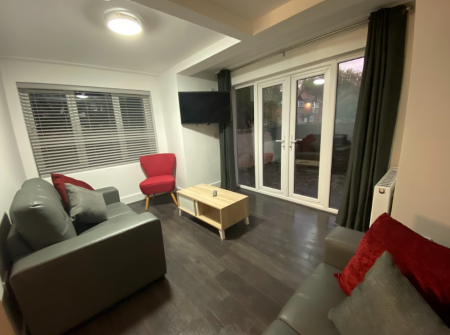 6 bed student house to rent on Ferens Avenue, Hull, HU6