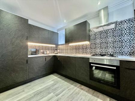 2 bed student house to rent on LGF 3 Sutherland Road, Plymouth, PL4