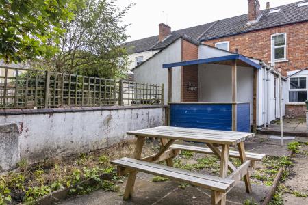 16 bed student house to rent on Thesiger Street, Lincoln, LN5