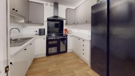 5 bed student house to rent on Ringswell Gardens, Bath, BA1