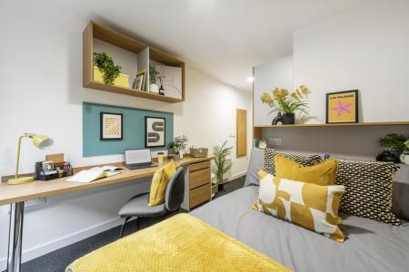 Gold Ensuite Student flat to rent on Bramall Lane, Sheffield, S2