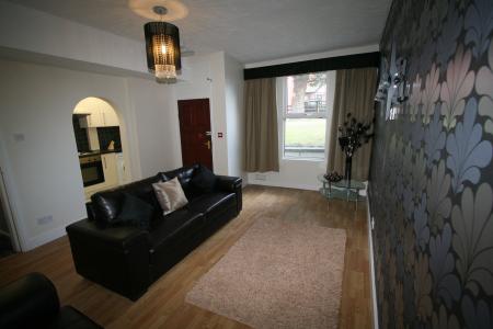 5 Bedroom Apartment