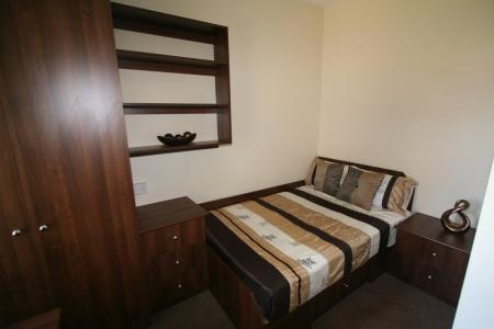 5 Bedroom Apartment