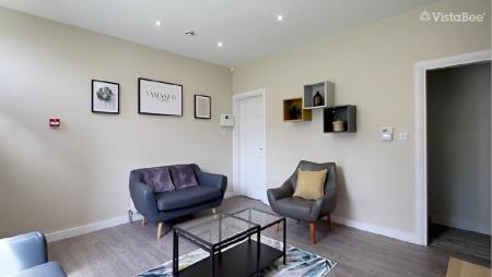 5 Bedroom Apartment