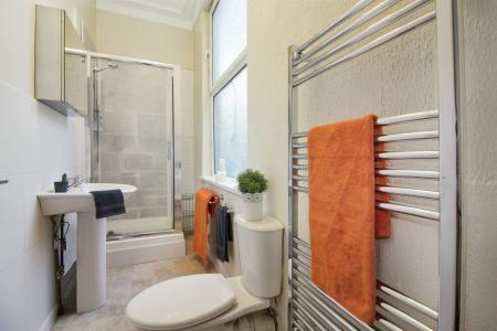 4 Bedroom Apartment