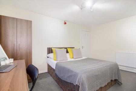 4 Bedroom Apartment
