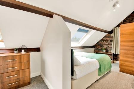 7 Bedroom Apartment