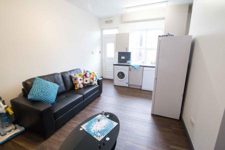 3 Bedroom Apartment