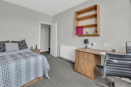 3 Bedroom Apartment