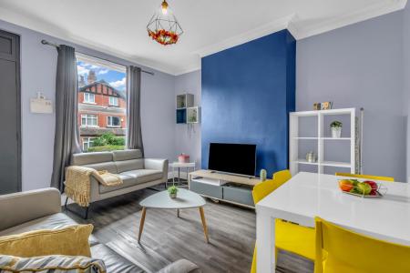 4 Bedroom Apartment