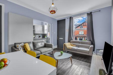 4 Bedroom Apartment