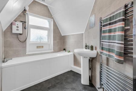 4 Bedroom Apartment