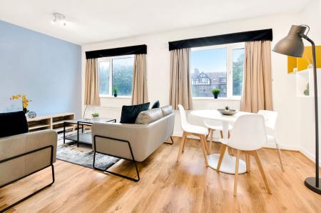 4 Bedroom Apartment