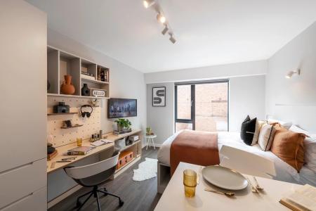 3 Bed Standard Ensuite 3 bed student flat to rent on Glebe Street, Leicester, LE2