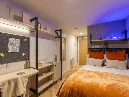 Premium Ensuite Student flat to rent on Huntingdon Street, Nottingham, NG1