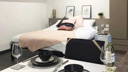 Premium Penthouse Studio Student flat to rent on Woodhouse Square, Leeds, LS3