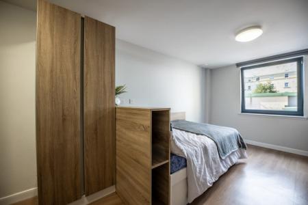 4 Bed Penthouse Ensuite 4 bed student flat to rent on Haddington Place, Edinburgh, EH7