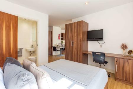 One Bed Apartment Student flat to rent on Dighton Street, Bristol, BS2