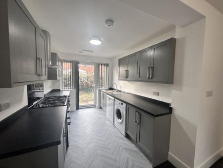 4 bed student house to rent on Rowan Tree Avenue, Durham, DH1