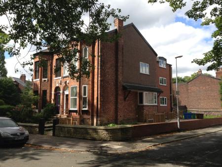 2 bed student house to rent on Nuneham Avenue, Manchester, M20