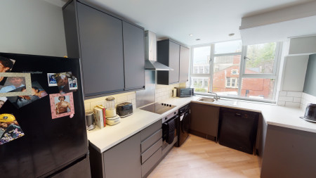 4 bed student house to rent on Park Street, Bristol, BS1