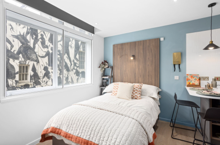 Premium Studio Student flat to rent on Windsor Place, Cardiff, CF10