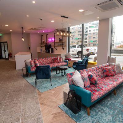 5 Bedroom Apartment