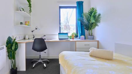 Gold En-suite 6 bed student flat to rent on Ainsley Street, Durham, DH1