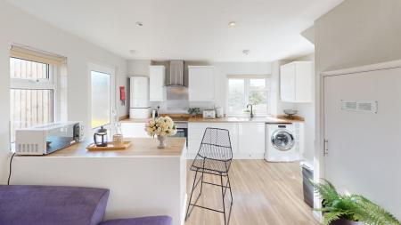 5 bed student house to rent on Garrick Road, Bath, BA2