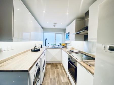 6 bed student house to rent on Frome Road, Bath, BA2