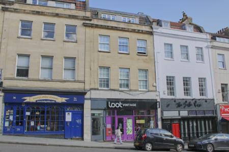 Studio Student flat to rent on Park Street, Bristol, BS1