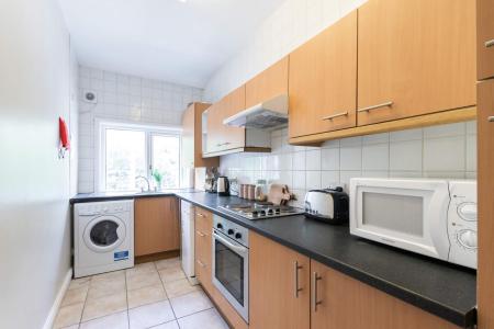 5 Bedroom Apartment