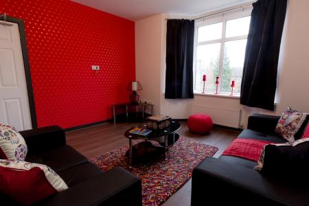 5 Bedroom Apartment