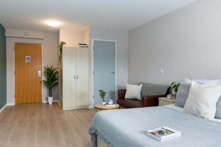 Gold En Suite 7 bed student flat to rent on North Road, Cardiff, CF14
