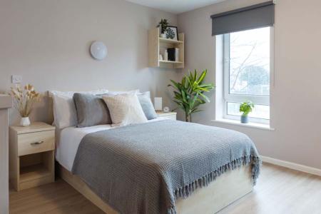 Premium Studio Student flat to rent on North Road, Cardiff, CF14