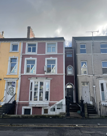 2 bed student house to rent on Bryn Road, Swansea, SA2