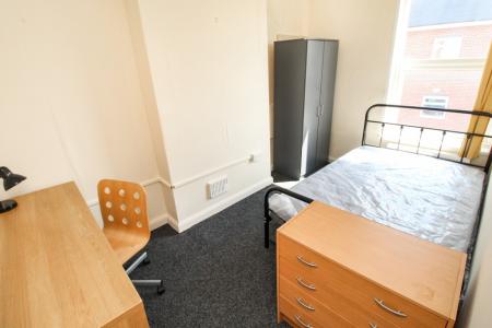 5 bed student house to rent on Montpelier Road, Nottingham, NG7