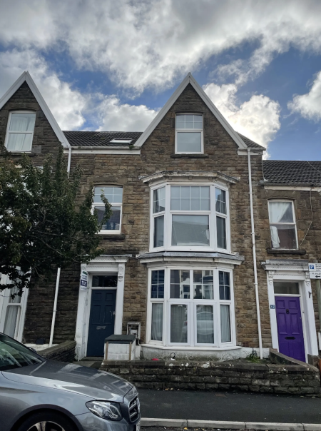 2 bed student house to rent on St. Albans Road, Swansea, SA2