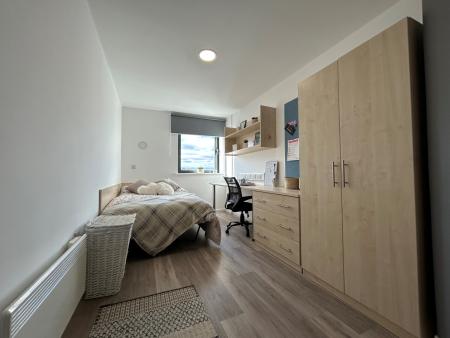 En-suite silver Student flat to rent on North Church Street, Nottingham, NG1
