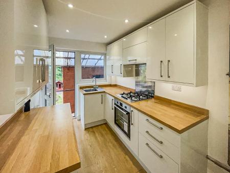 4 bed student house to rent on Glebelands Road, Bristol, BS34