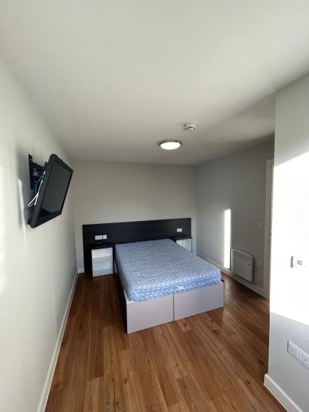 One Bedroom Apartment Student flat to rent on Queen Street, Sheffield, S1