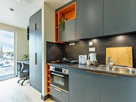 Classic Plus Studio Student flat to rent on Upper North Street, Brighton, BN1