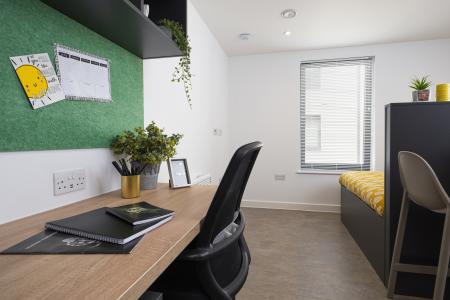 A04-style studio Student flat to rent on St Peters Street, Canterbury, CT1