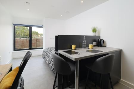 A07-style studio Student flat to rent on St Peters Street, Canterbury, CT1