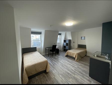 Room 301 Student flat to rent on West Street, Brighton, BN1