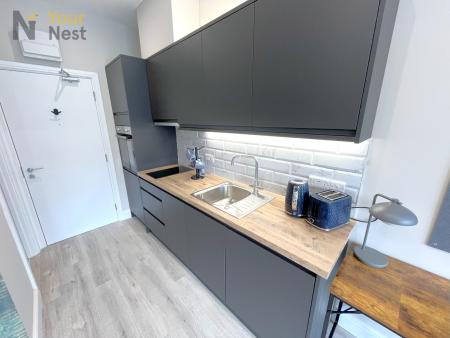 Ultimate Studio Student flat to rent on 93 Great George Street, Leeds, LS1