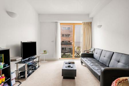 Student studio flat to rent on Pullman Haul, Brighton, BN1